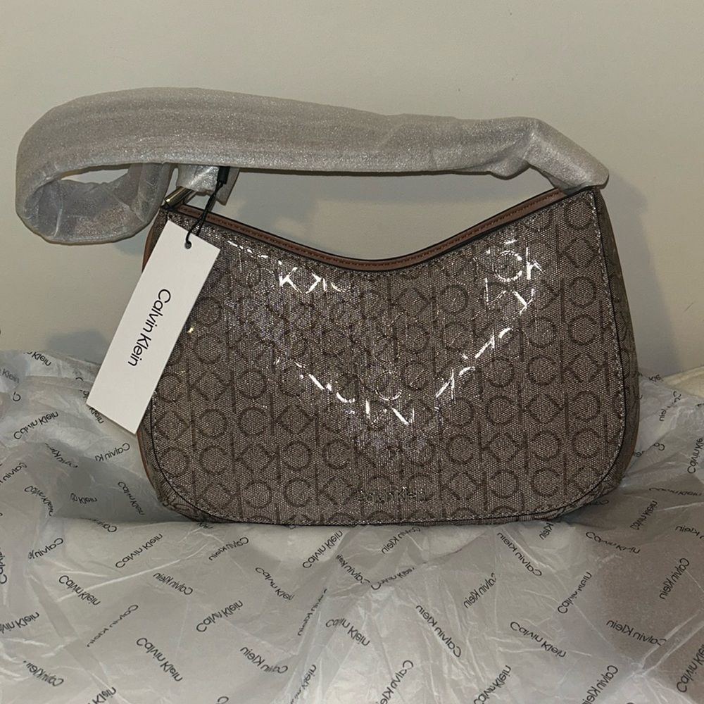 Calvin Klein Shoulder Bag